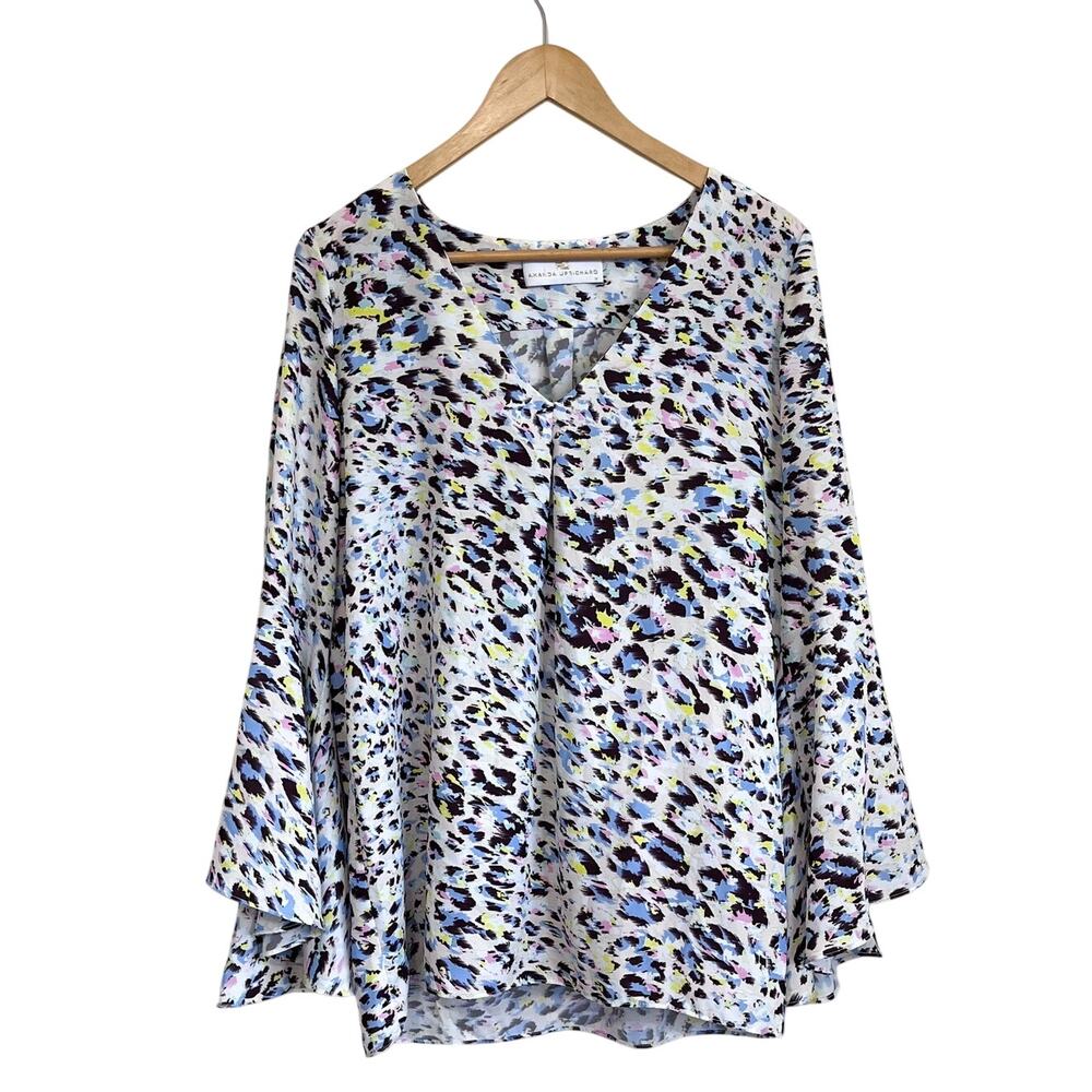 Amanda Uprichard Womens Shirt Size M Animal‎ Print Satin Bell Sleeves Feminine